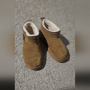 PAWZ Kids Tan Faux-Suede Plush-Lined Boots